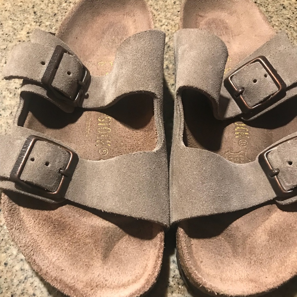 Suede Birkenstocks - Taupe Arizona size 35 - GUD!